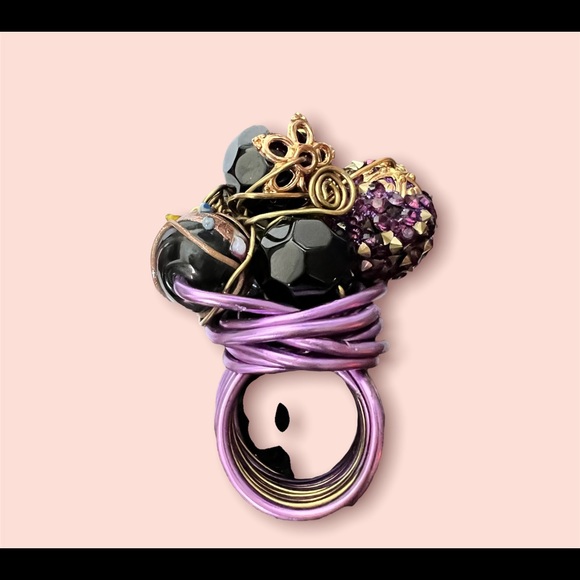 ROYALTY CRYSTAL METALING AGATE RING - Picture 5 of 6